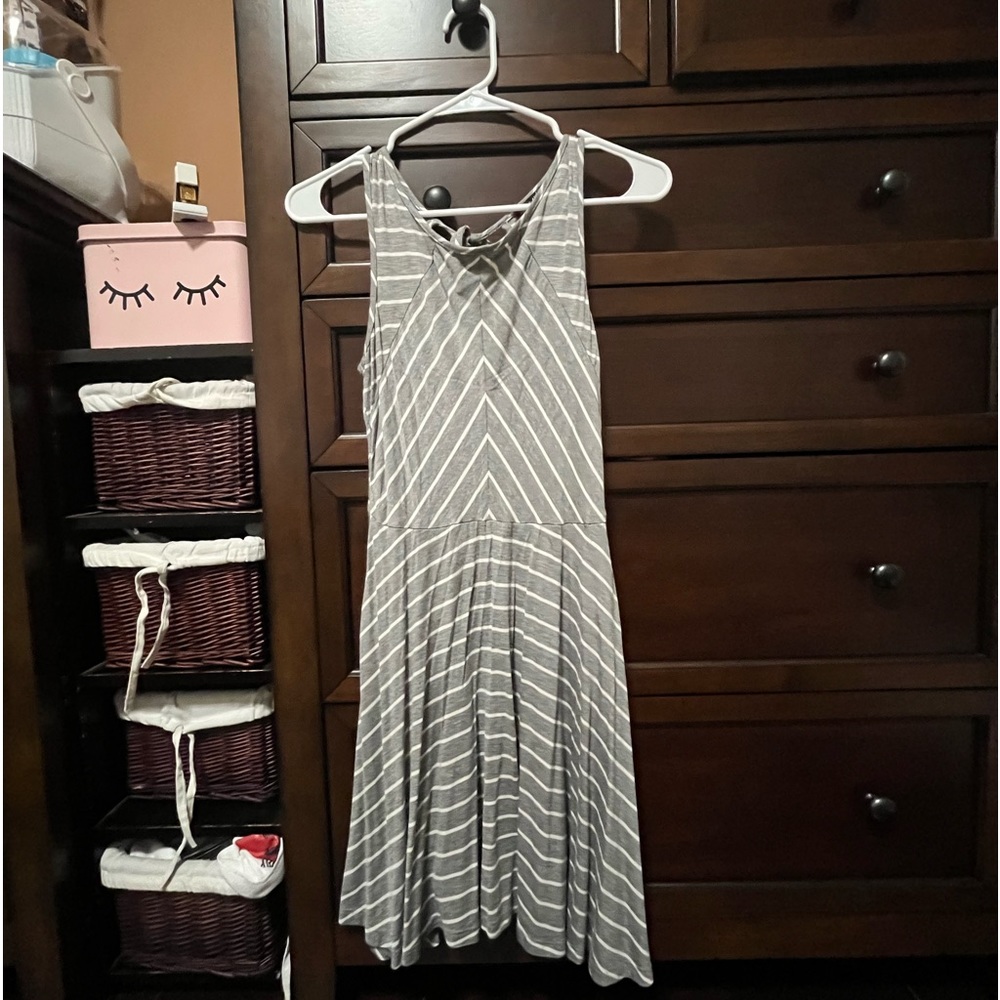 stretchy and comfortable amazing quality brand: ava and yelly. never worn